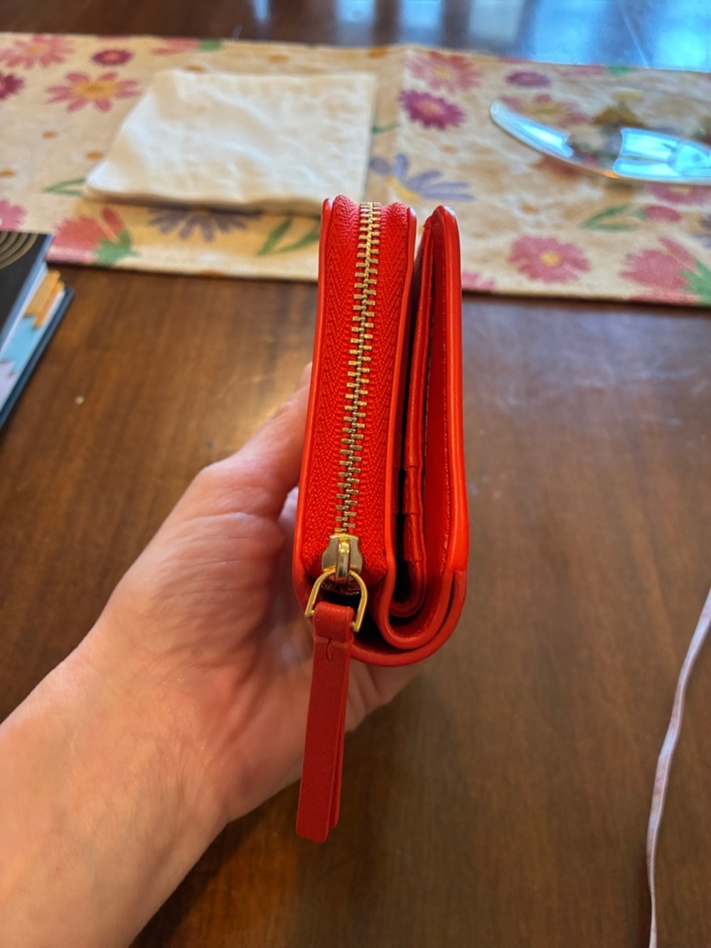 Tory Burch Bright orange Zip-Around Wallet with Logo Medallion - Picture 7 of 9